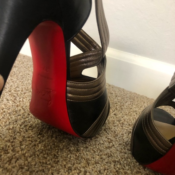 Christian Louboutin high heel - Picture 4 of 8